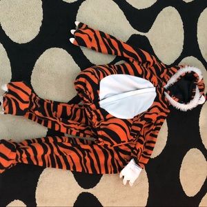 Plush 2 piece Tiger Costume (4/5)